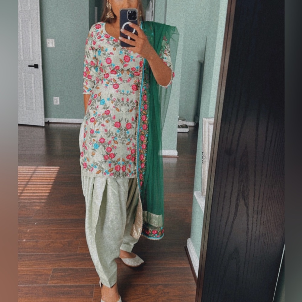Raw Silk Sea green Indian Salwaar kameez/ Suit/ Outfit